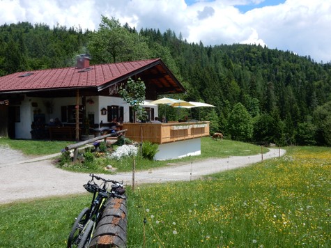 Wanderung zur Hutzenalm